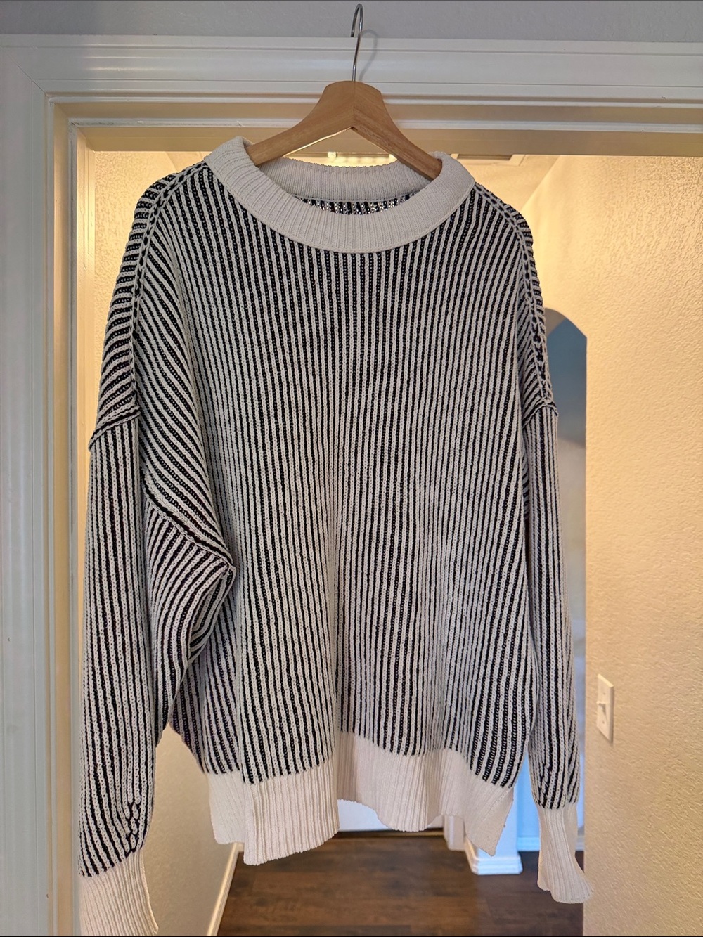 Aerie Striped Black and White Crewneck Sweater - Women size Medium